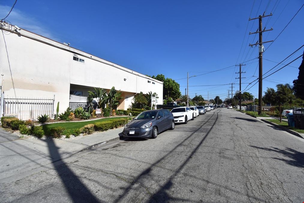 Inglewood Palms