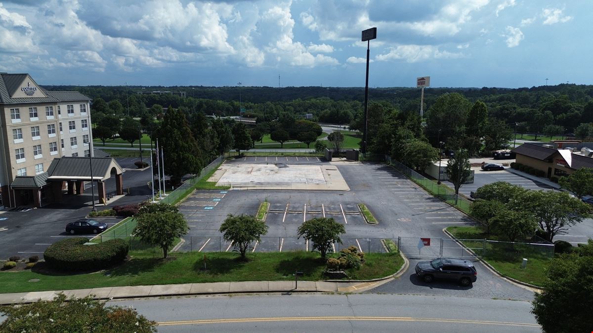 112 Interstate Blvd