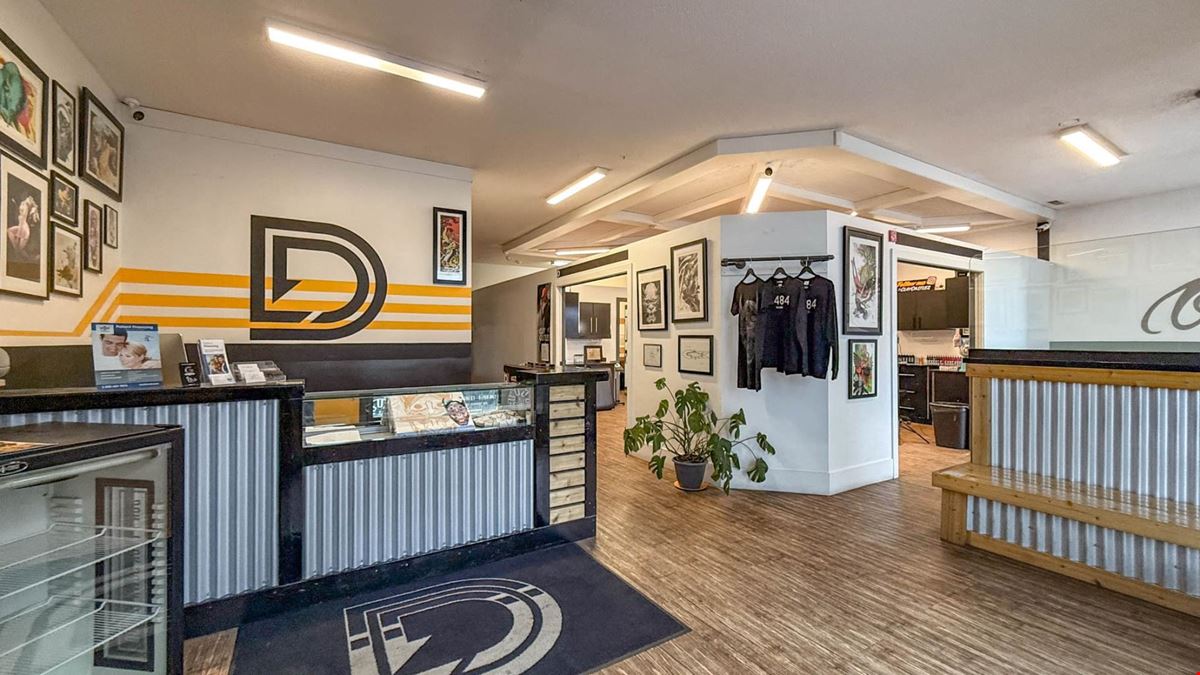 Well Positioned Commercial Unit