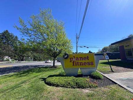 Preview of Retail space for Sale at 3677 Albany Post Rd