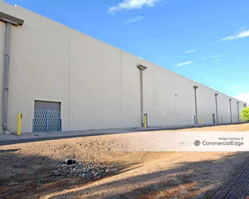 Saguaro Logistics Center
