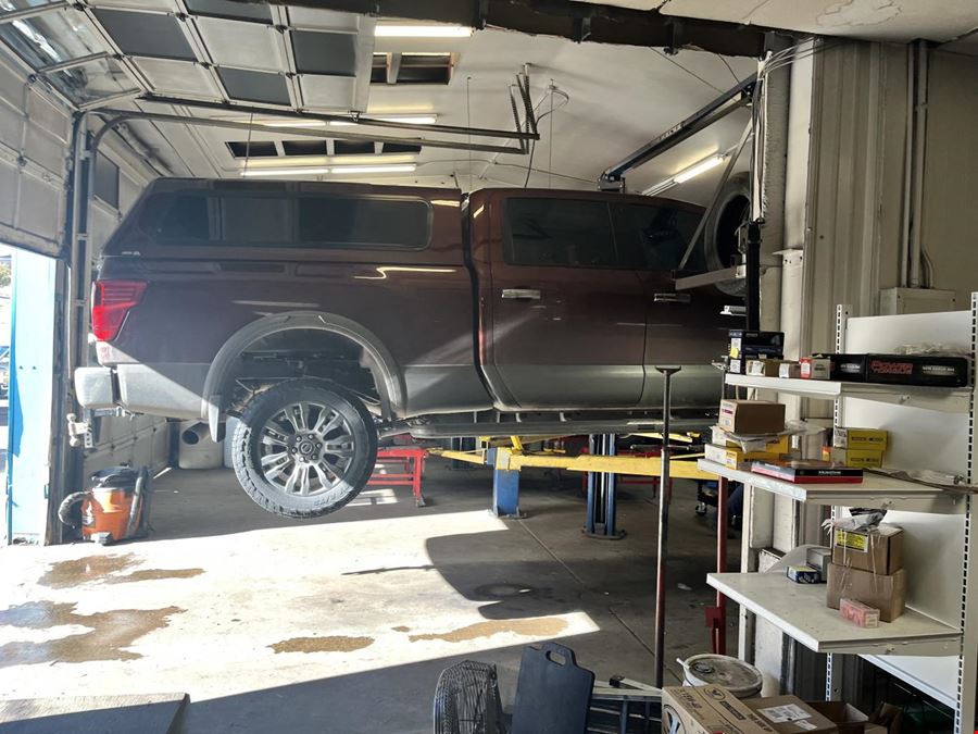 Hilltop Automotive