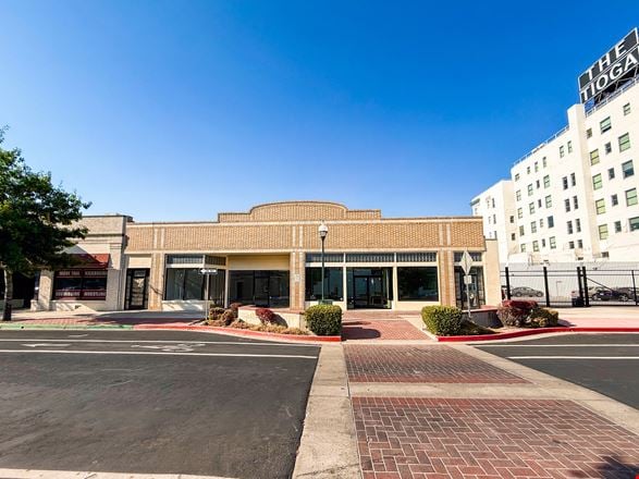 Preview of Retail space for Rent at 735-741 West Main Street