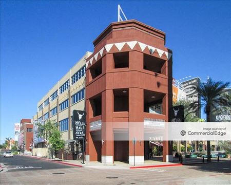 Preview of commercial space at 6751 North Sunset Blvd