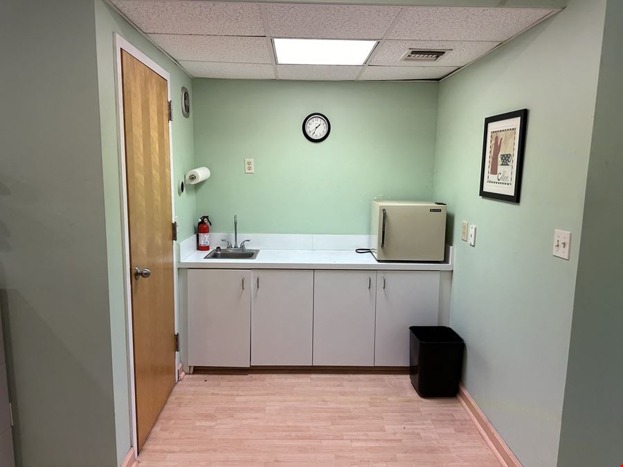 13 Mayflower Pl