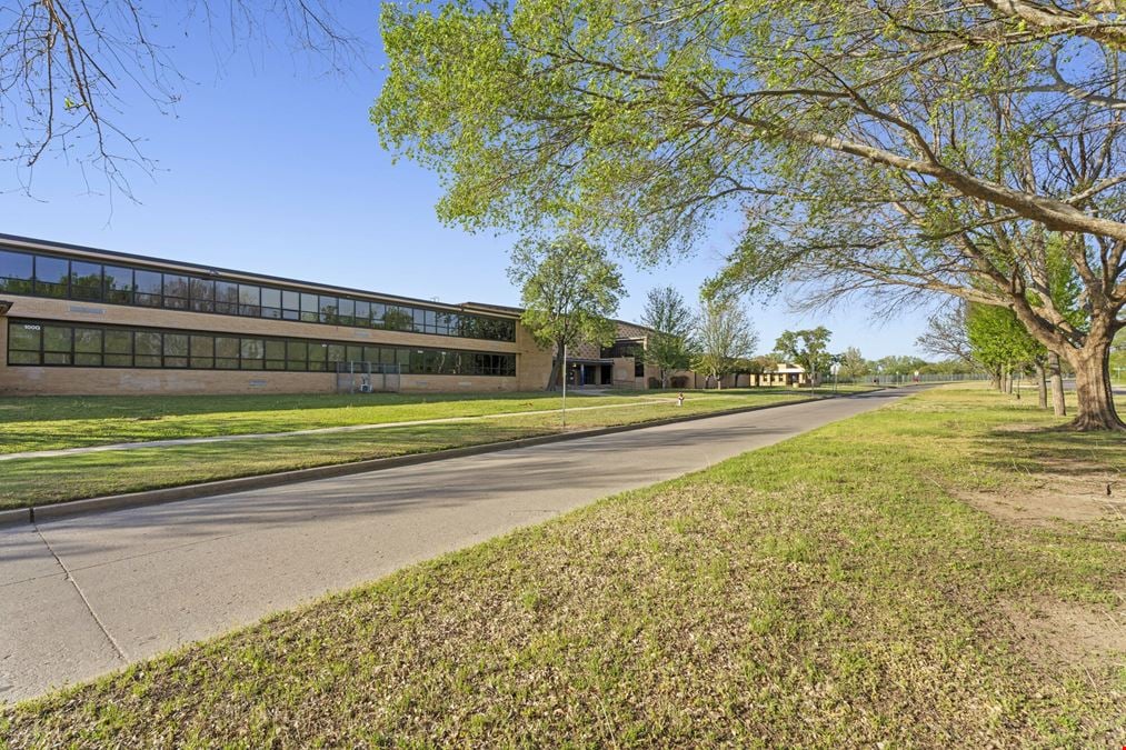 Former Jardine Middle School