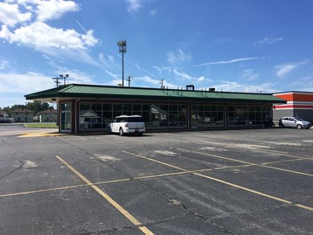Preview of Retail space for Rent at 1321 Covert Avenue