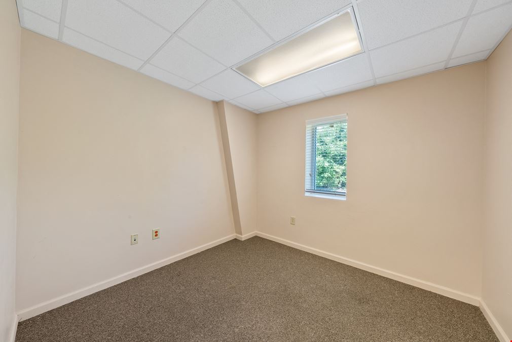 16,000 SF Former Government Office Building - Tyndall Parkway