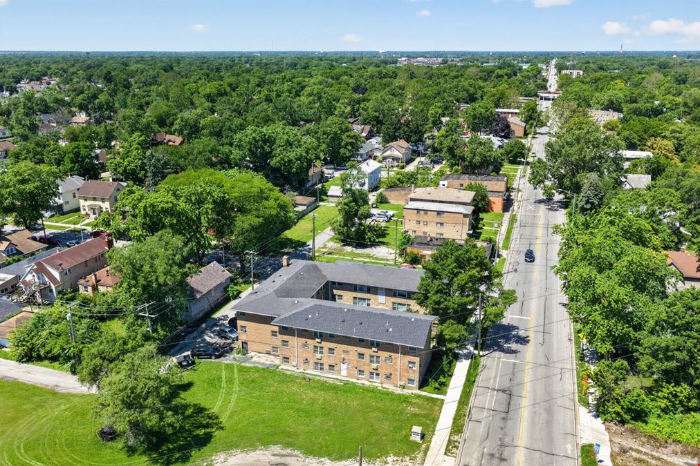 Riverdale Apartments | 18-Unit Value-Add