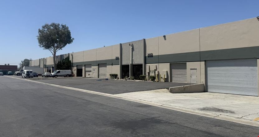 Preview of Industrial space for Rent at 3114 E Vía Mondo
