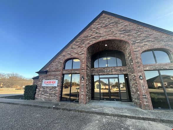 Preview of Office space for Rent at 9292 Huntington Square