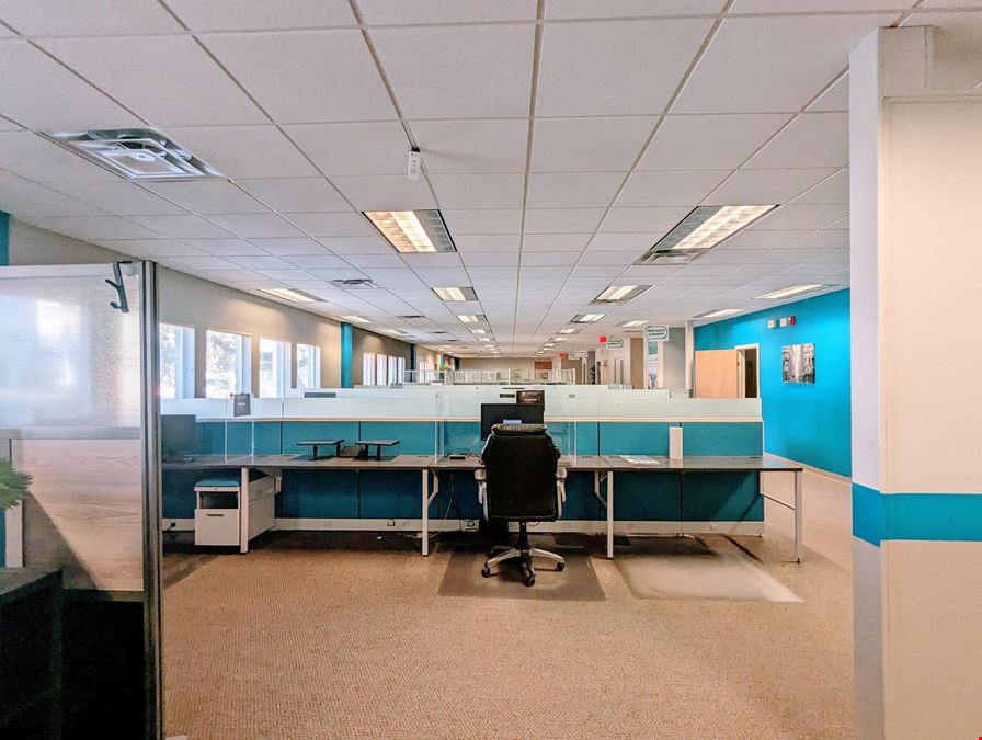 Southpoint Office For Lease