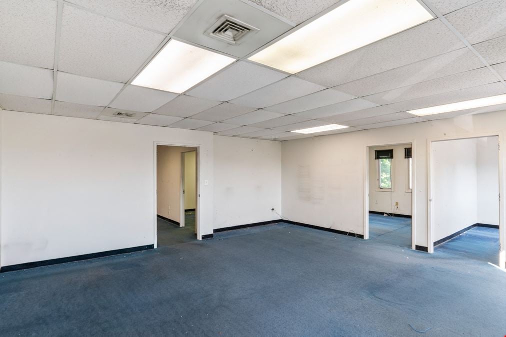 Two-Unit Commercial Office Condo in Fairfax