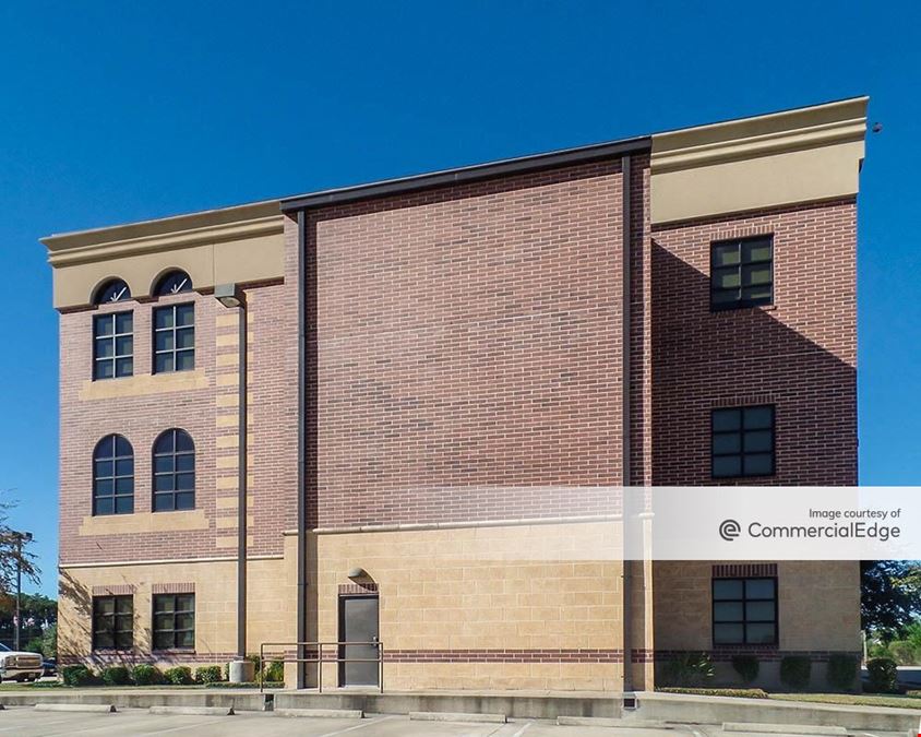 Deerbrook Professional Building