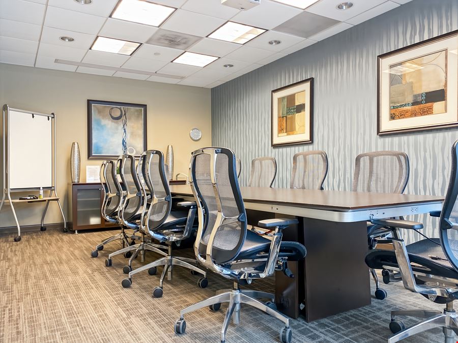 Regus - Glenview - Prairie Glen
