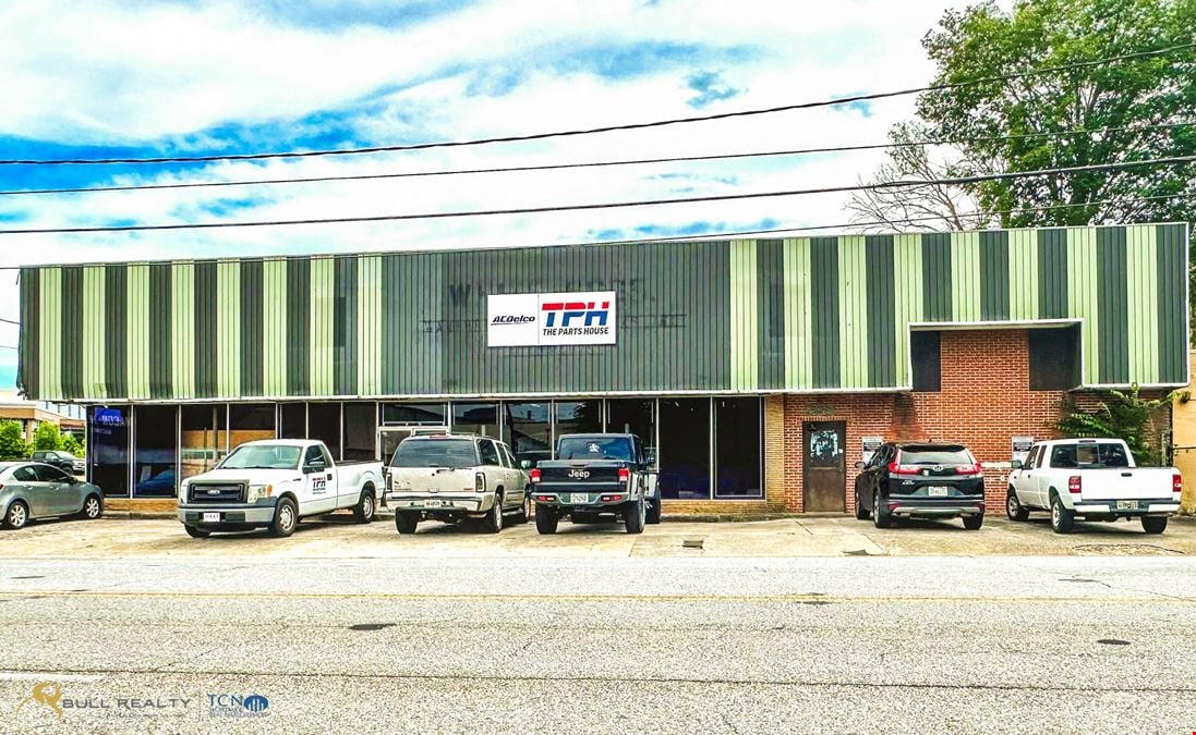 Single Tenant Net Leased - 8.5% Cap Rate | Downtown - Macon, GA