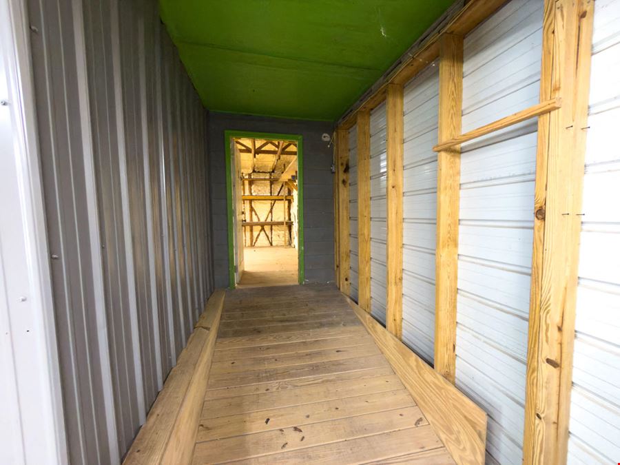 HC/LI Zoned Warehouse Near Downtown Pensacola