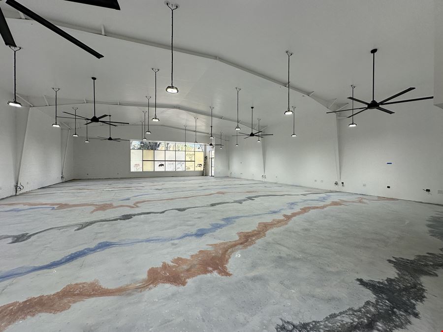 616 N. Main Street Warehouse/Showroom + Two Adjacent Lots