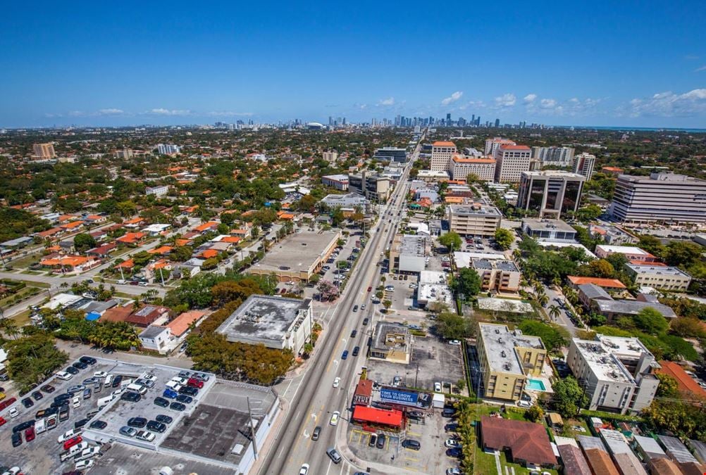 Navarro Gables