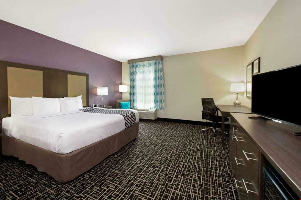 La Quinta Inn & Suites By Wyndham-Lake Charles-Westlake-LA