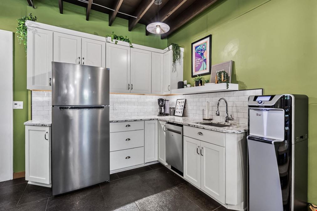 Rare Park Ave Office and Retail Space with On Site Parking