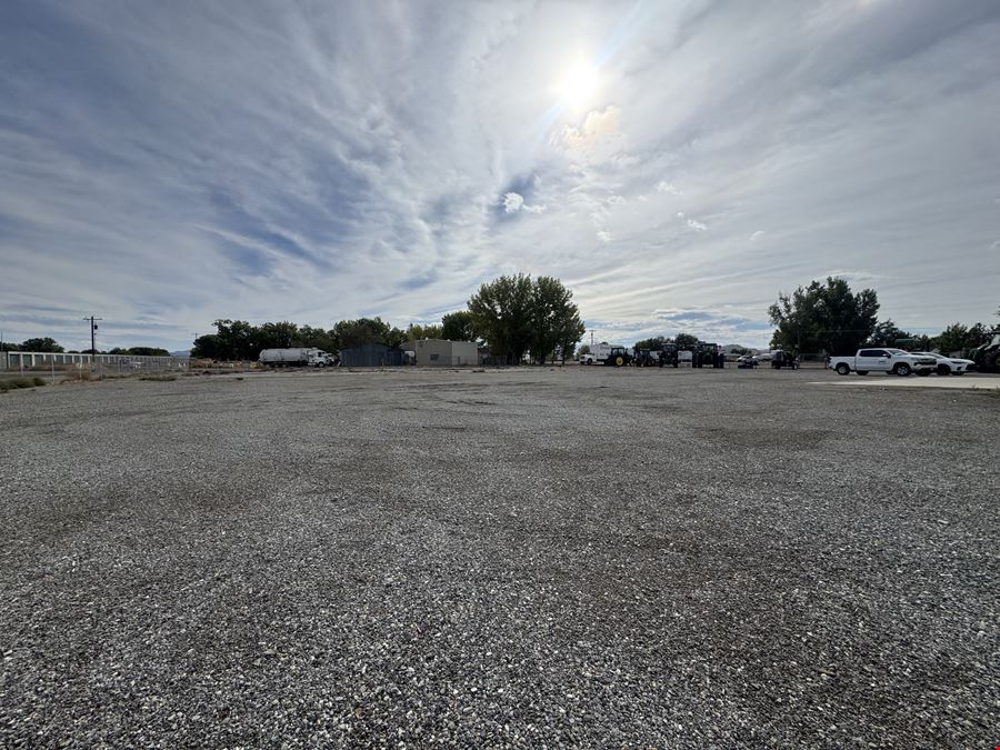 1 US Hwy 95A E