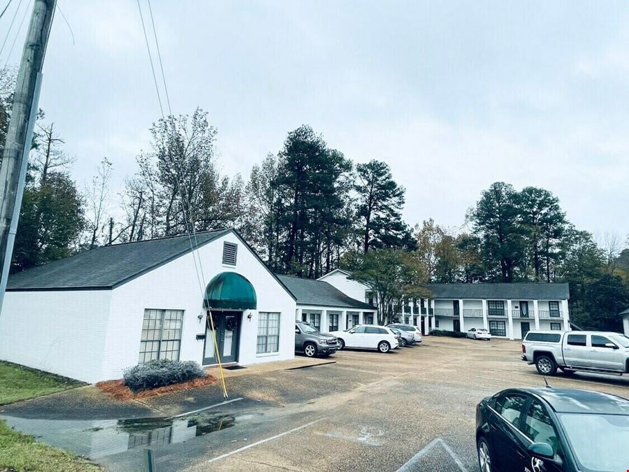 5719 Mississippi 25