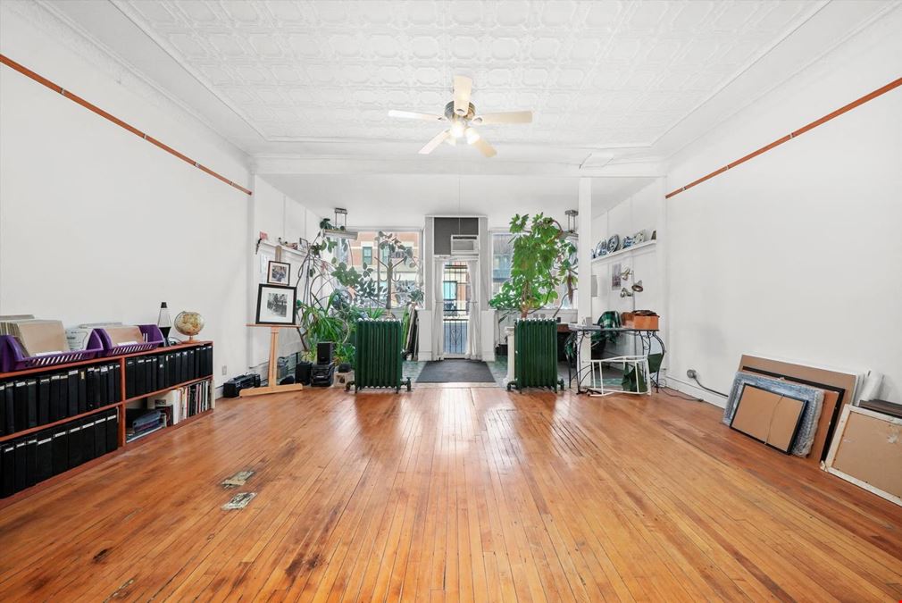 1303 W Chicago Ave, Chicago, IL