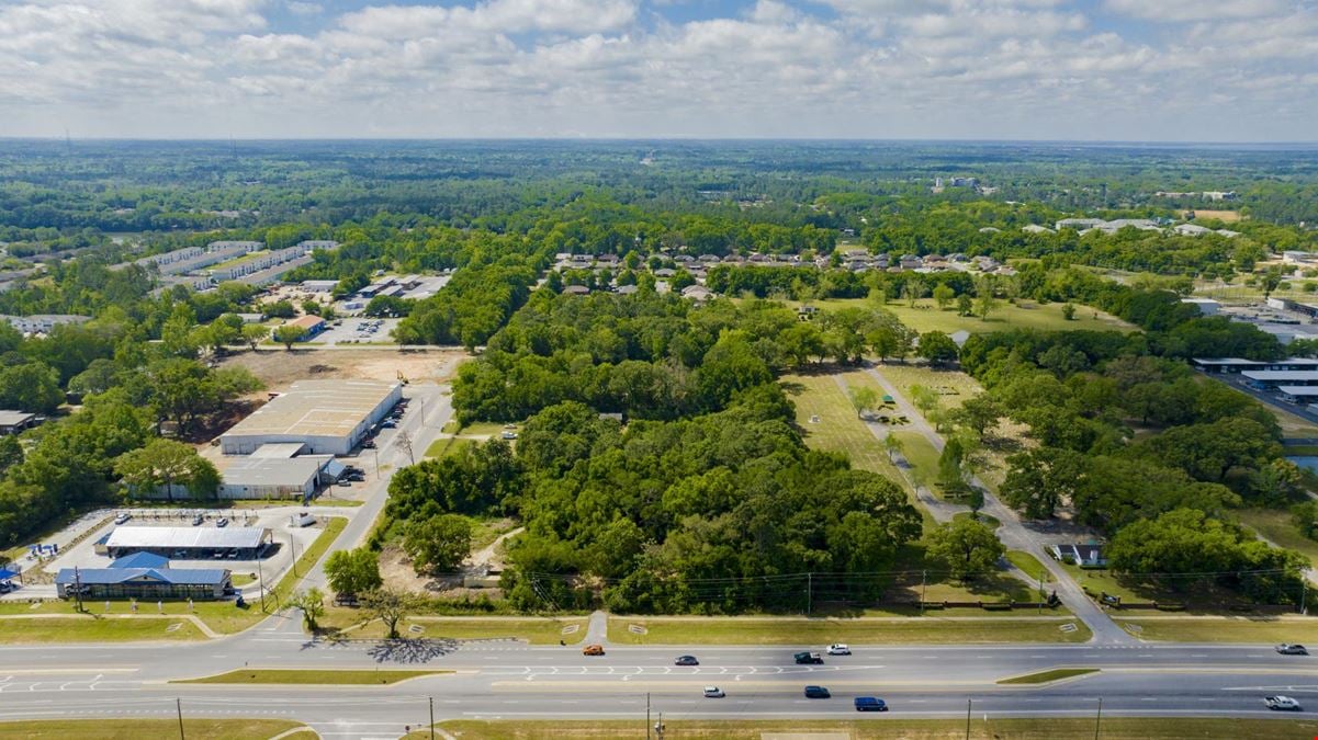 7.1 Acre Corner on Nine Mile Rd.