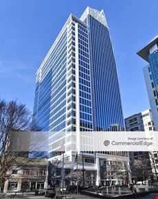 300 South Tryon