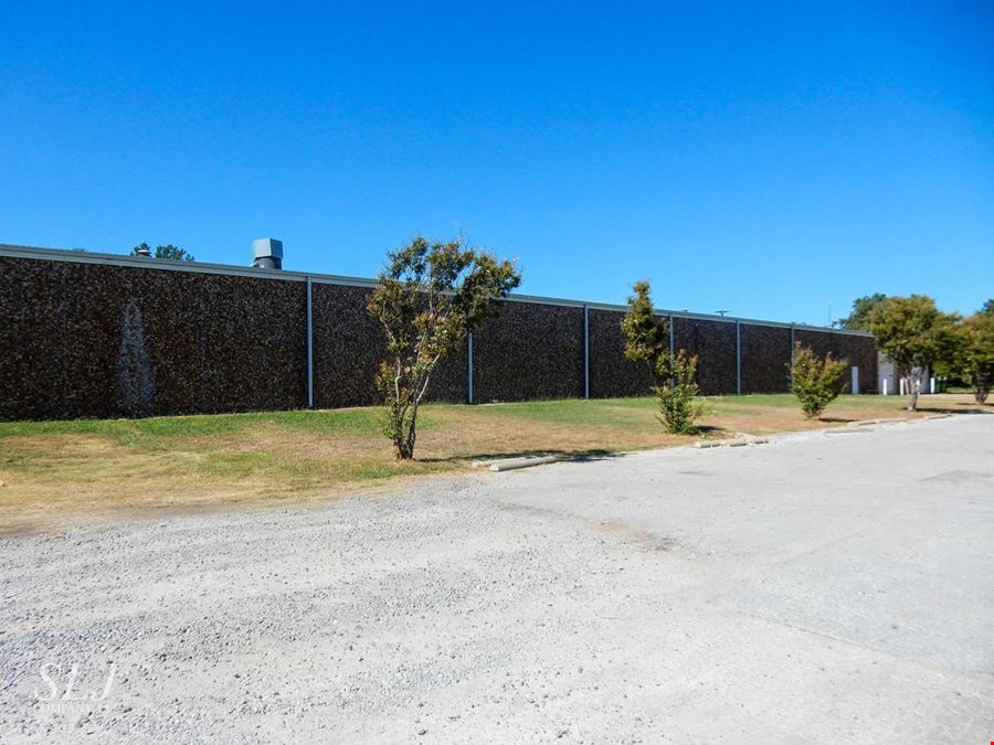 Addison Industrial Building