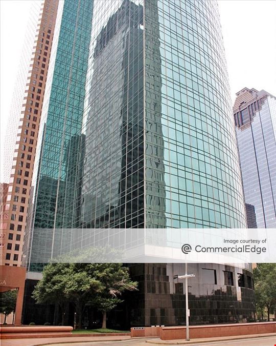 1000 Louisiana St
