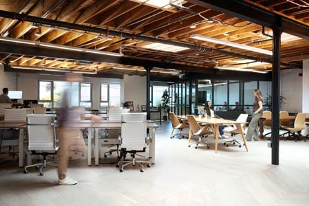 Preview of Coworking space for Rent at 318 Lincoln Boulevard, Suite 100