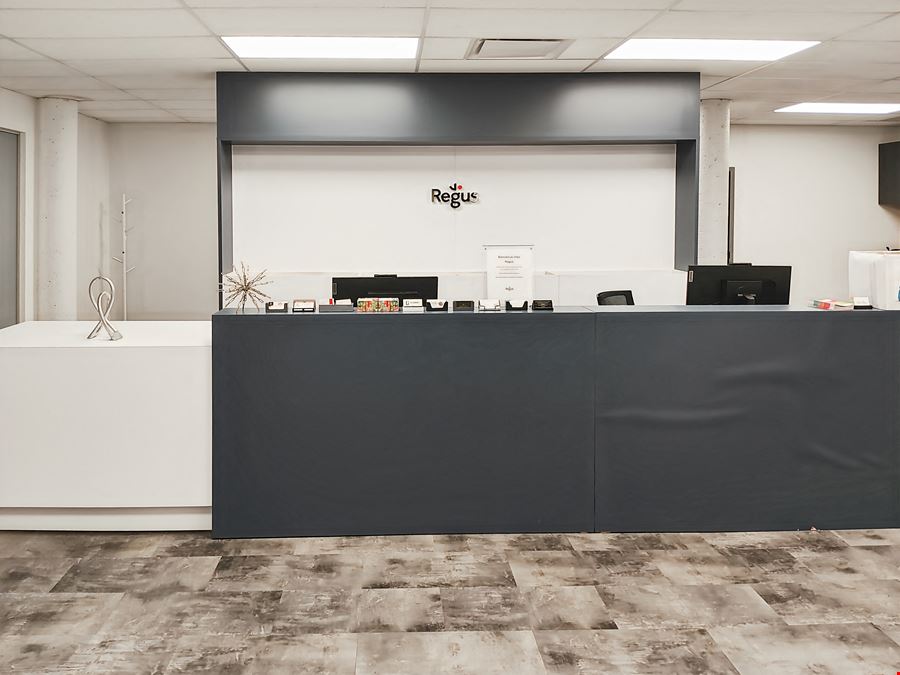 Regus - Sherbrooke - King Street West