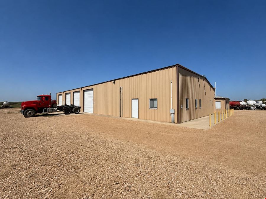 South Texas Industrial Facility with Wash-Bay