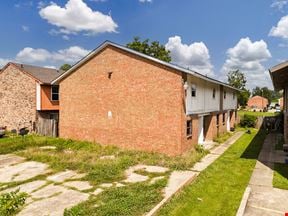 Value-add Fourplex Opportunity Near Burbank Dr