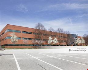 Radnor Financial Center - 150 North Radnor Chester Road