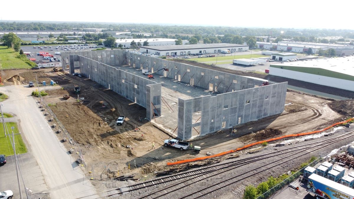 Westlink Commerce Center