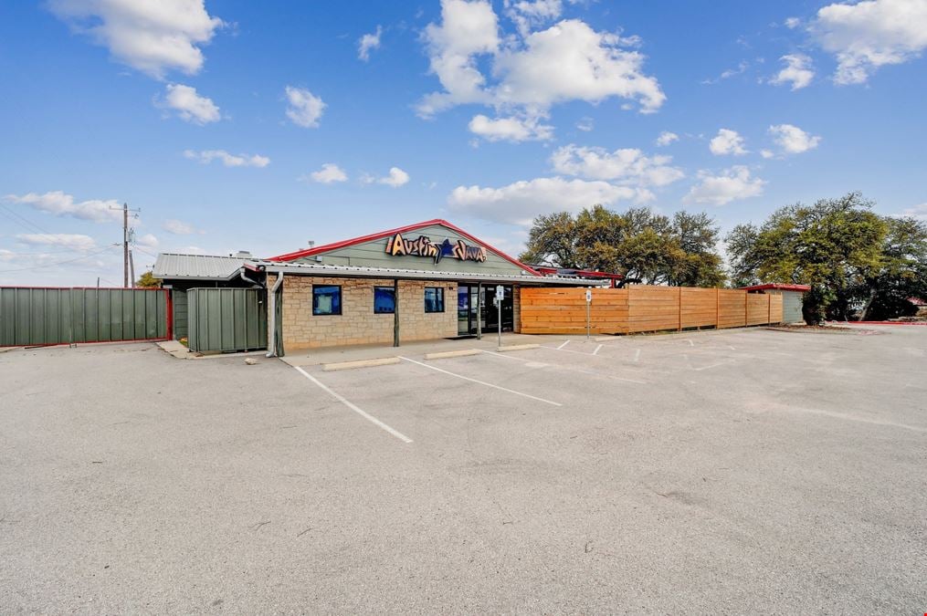3799 E US 290