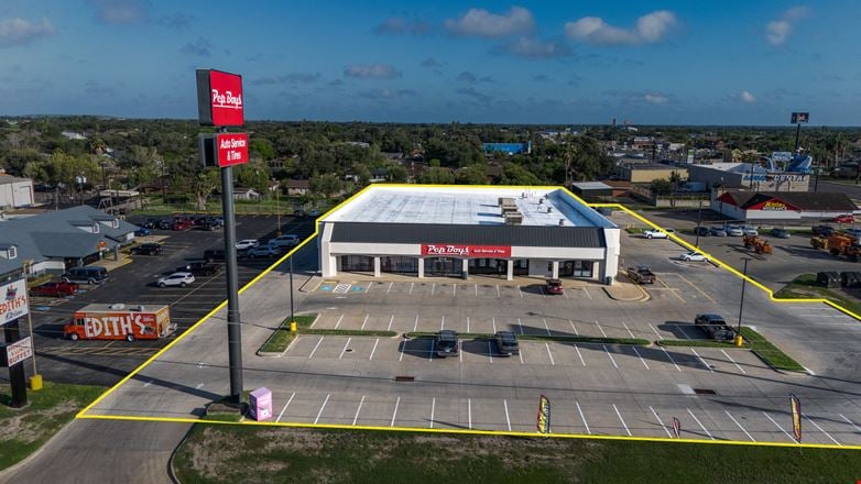 Preview of Retail space for Rent at 1501 N. Texas Blvd., Weslaco