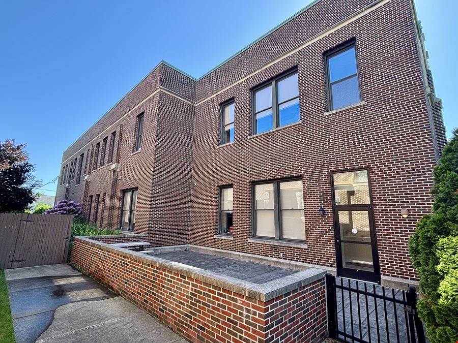 425 New Scotland Ave.