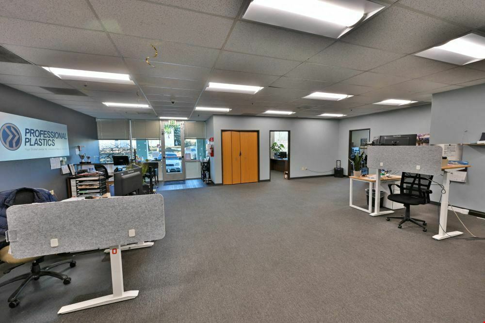 Tualatin Corporate Center