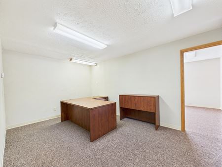 Preview of Office space for Rent at 3001 S Mount Vernon St