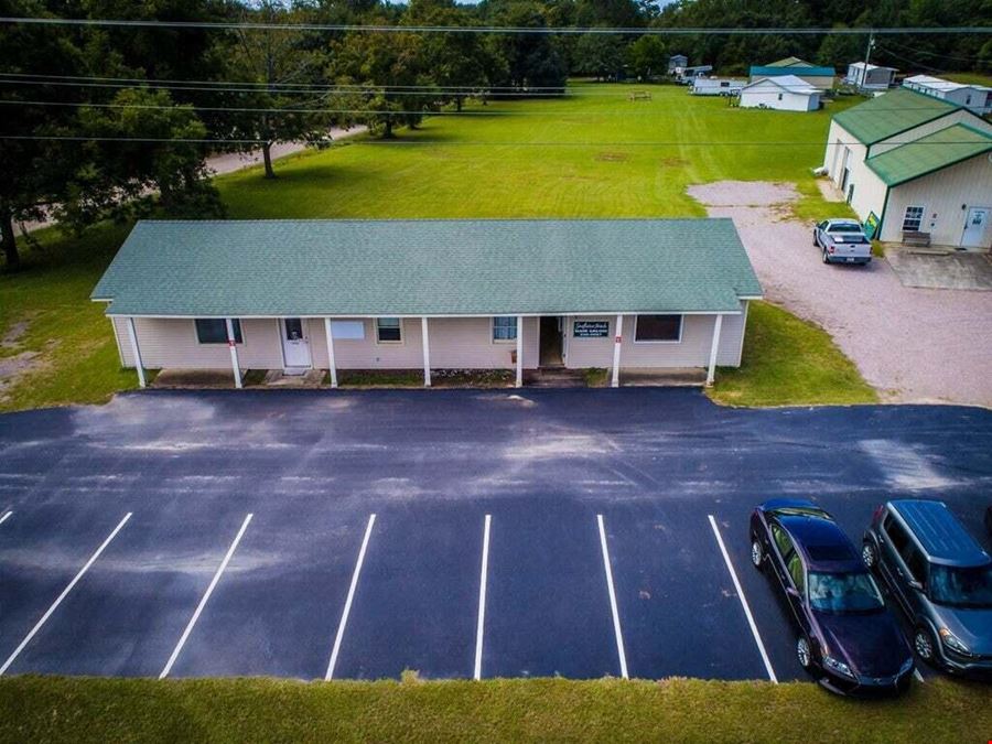 4251 Whiskey Rd