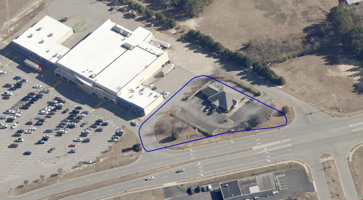 Former Bank Branch for Lease | 3,566 SF