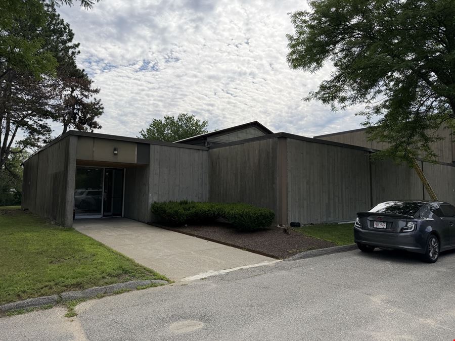 28 Bowditch Dr