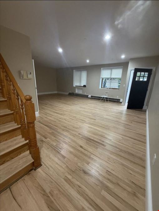 Fully Renovated Medical Office Retail Mixed Use Condo 11882 Metropolitan Avenue Kew Gardens 1B