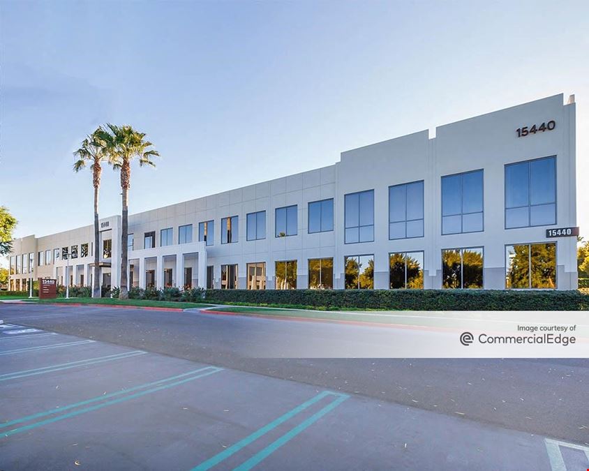 Discovery Business Center - 15440 Laguna Canyon Road