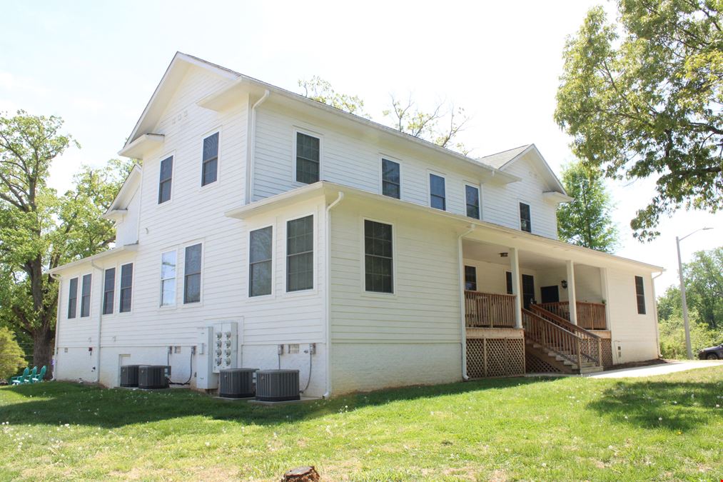Longwood Student Housing