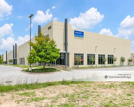 Preview of Industrial space for Rent at 3433 North Sam Houston Pkwy West